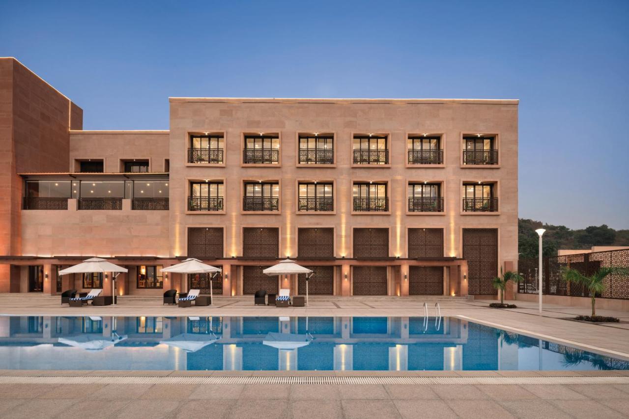 Ramada Encore By Wyndham Statue Of Unity Kevadia Exterior photo