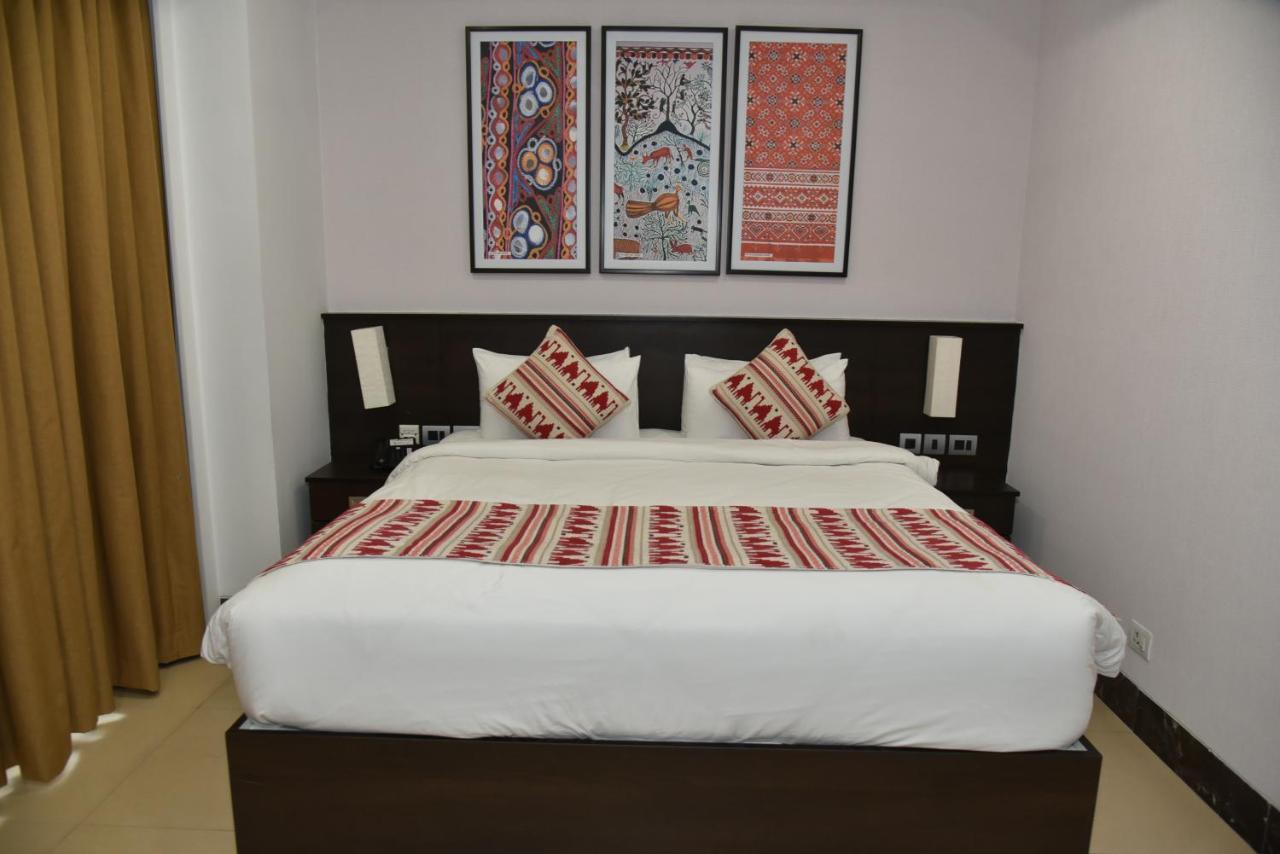 Ramada Encore By Wyndham Statue Of Unity Kevadia Exterior photo